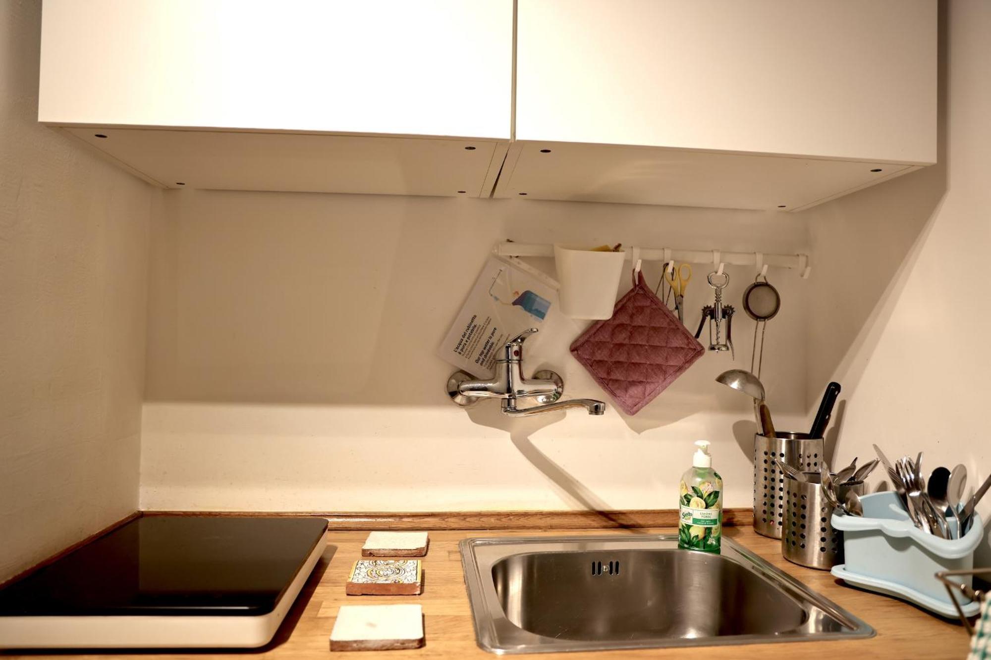 Apartamento Putignani 178 *