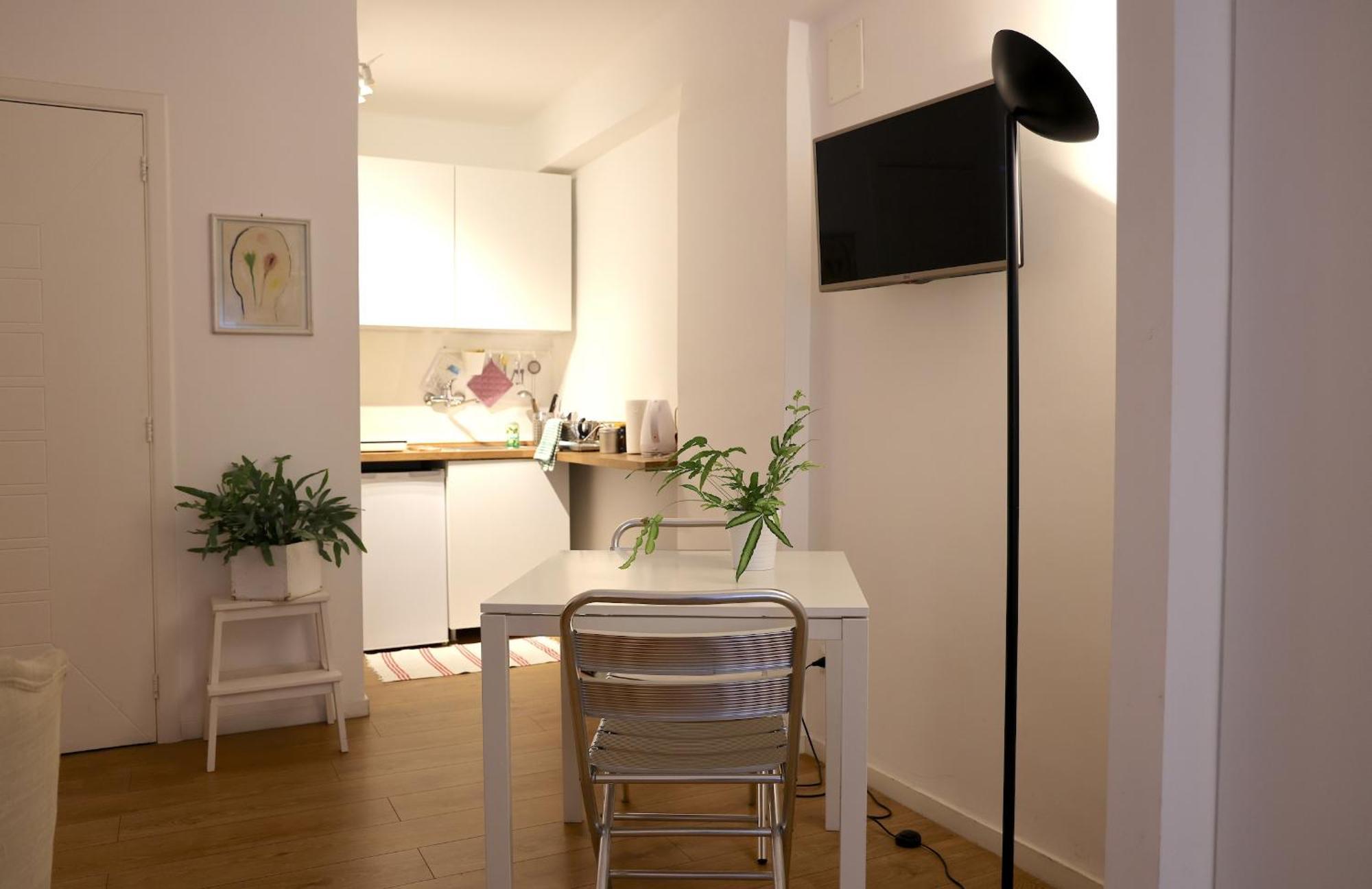 Apartamento Putignani 178 *